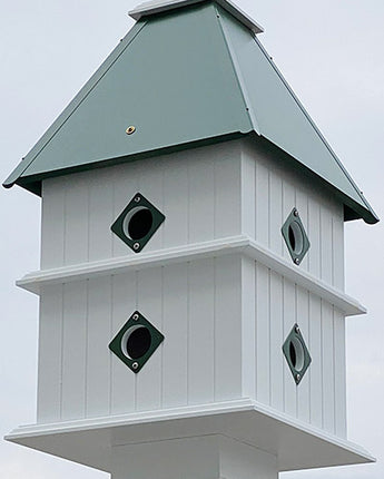 Wing & A Prayer Plantation Bird House, Spruce Green Roof