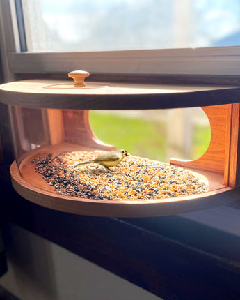 Coveside Panoramic In-House Window Bird Feeder