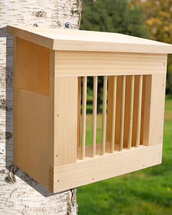 Coveside Pine Squirrel Slammer Feeder