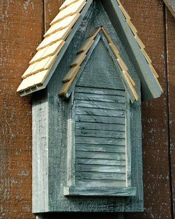 Heartwood Victorian Bat House, Grey, 100 bats