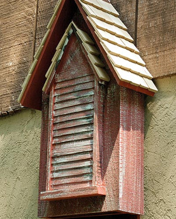 Heartwood Victorian Bat House, Red, 100 bats