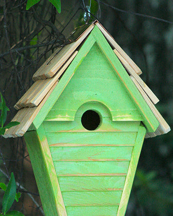 Heartwood Wren in the Wind Hanging Bird House, Green Apple