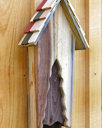 Heartwood Vintage Bat House, 20 bats