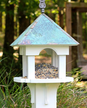 Heartwood Sky Box Cafe' Bird Feeder