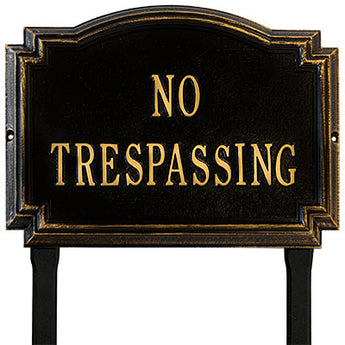 Whitehall Williamsburg No Trespassing Marker, Black/Gold